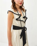 Outer Black Collar